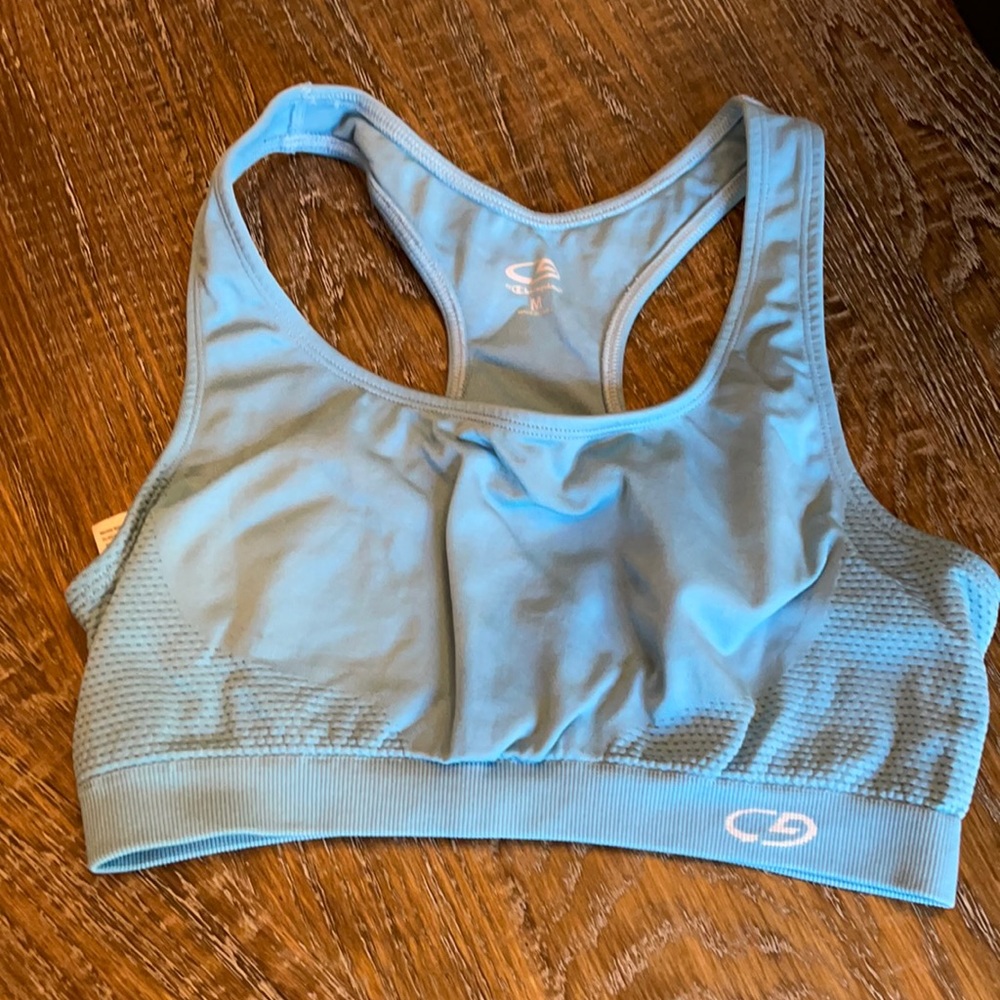 Sports bra